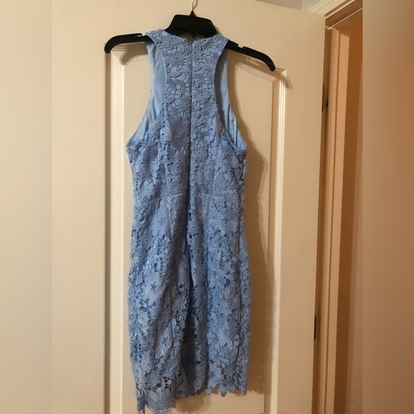 Mia Paluzzi blue lace dress with lining and beading on the neck size S worn once - Picture 2 of 5